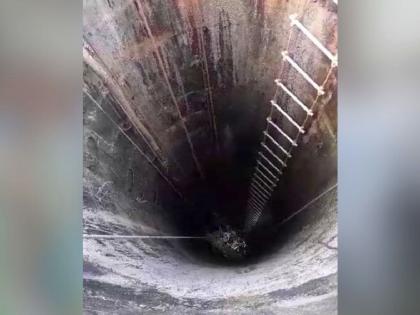 Farmer died of suffocation due to poisonous gas in the well | मोटारपंप काढण्यासाठी विहिरीत उतरणे जीवावर बेतले, विषारी वायूमुळे शेतकऱ्याचा मृत्यू