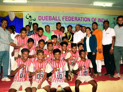 Akola: National Dueball championship Goa champion! | अकोला : राष्ट्रीय ड्यूबॉल स्पर्धेत गोवा संघाने कायम राखले अजिंक्य पद!