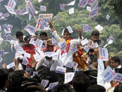 College election schedule announced with Mumbai University | मुंबई विद्यापीठासह महाविद्यालयीन निवडणुकीचे वेळापत्रक जाहीर