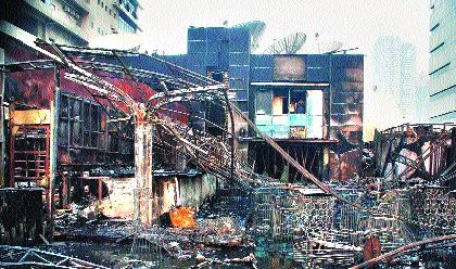 action on hotels with defects in fire systems in Eight days | अग्निशमन यंत्रणेत दोष असणाऱ्या हॉटेल्सवर आठ दिवसांत कारवाई