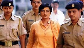 Prosecution on pragyasinh Thakur releaf, Malegaon 2008 blasts | मालेगाव २००८ बॉम्बस्फोटप्रकरणी प्रज्ञासिंह ठाकूरसह दोघांना खटल्यास गैरहजर राहण्याची मुभा