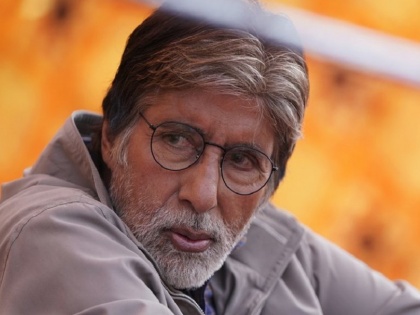Amitabh Bachchan gets emotional on wrapping of zund | ‘झुंड’चे शूटींग पूर्ण! नागपूरकरांचा निरोप घेताना भावूक झालेत अमिताभ बच्चन!