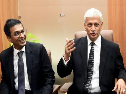 Chief Justice Uday Lalit chose his successor; Justice DY Chandrachud is likely to be named the 50th CJI | Supreme Court New CJI: आताच तर आलेले...! सरन्यायाधीश उदय लळीत यांनी आपला उत्तराधिकाऱी निवडला; डी वाय चंद्रचूड वडिलांचा वारसा चालविणार...