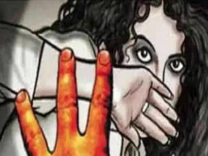 After complaining of molestation, the girl was molested again by the angry accused | विनयभंगाची तक्रार केल्याने संतप्त आरोपीकडून तरुणीचा परत विनयभंग