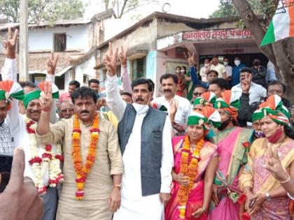 Congress flag on Kuhi Nagar Panchayat in Nagpur district | नागपूर जिल्ह्यातील कुही नगरपंचायतवर काँग्रेसचा झेंडा