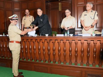 Nagpur police honored for best policing in the state | राज्यात नागपूर पोलिसांना सर्वोत्तम पुलिसिंगचा सन्मान