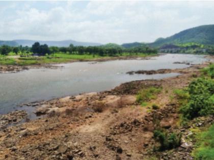 A drought in the rainy season? Kal and Savitri river water at low level | ऐन पावसाळ्यात महाराष्ट्रात दुष्काळाची चाहूल? सावित्रीसह काळ नदीने तळ गाठला