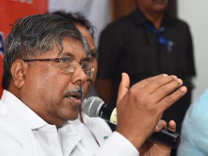 Party workers are not upset by the entry of opposition leaders in BJP says Chandrakant Patil | विरोधी पक्षातील नेत्यांच्या प्रवेशामुळे भाजपा कार्यकर्ते नाराज नाही - चंद्रकांत पाटील