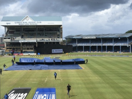 India vs West Indies: Interruption of rain stops third game | India vs West Indies : पावसाच्या व्यत्ययामुळे तिसऱ्या सामन्याचा खेळ थांबवला
