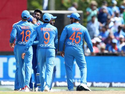 India vs West Indies: India needed 96 runs to victory over West Indies | India vs West Indies : भारताने उडवली वेस्ट इंडिजची दाणादाण, विजयासाठी 96 धावांची गरज