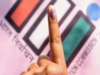 about 72 thousand youth in mumbai will vote for the first time new voters tripled in suburbs | मुंबईतील ७२ हजार तरुण प्रथमच करणार मतदान; उपनगरात नवमतदारांमध्ये तिपटीने वाढ