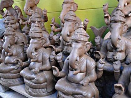 Mumbai Municipal Corporation has provided 910 tons of free Shadu clay to sculptors for eco-friendly Ganeshotsav so far. | पर्यावरणपूरक गणेशोत्सवासाठी मुंबई मनपाकडून मूर्तिकारांना आतापर्यंत  ९१० टन मोफत शाडू माती