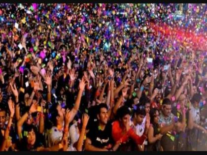 Goa to organize electronic dance festival in Goa; Tourist spots on EDM | गोव्यात डिसेंबरमध्ये होणार इलेक्ट्रॉनिक डान्स महोत्सव; ईडीएमवर थिरकणार पर्यटक