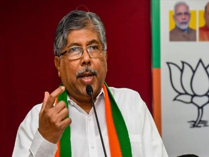 Many MLAs will join BJP; No one wants mid-term elections in the state - BJP Leader Chandrakant Patil | अनेक आमदार भाजपमध्ये येतील; राज्यात कोणालाच मध्यावधी निवडणुका नकोत- चंद्रकांत पाटील