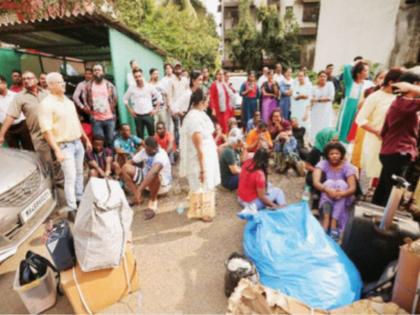 Six raids including ambulance, doctor, women's clothes, fire engine, passport officer | रुग्णवाहिका, डाॅक्टर, बायकांचे कपडे, पासपोर्ट अधिकारी यांच्यासह मारले सहा छापे