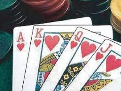 Eight arrested for gambling | जुगारावर धाड आठ अटकेत