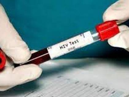 Shocking ... Eight-month-old girl infected by donating blood from an HIV-infected person |   धक्कादायक...एचआयव्ही संक्रमित व्यक्तीचे रक्त दिल्याने आठ महिन्यांची चिमुकली संक्रमित