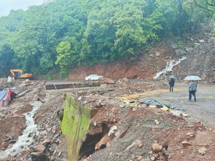 Poladpur-Mahabaleshwar road to remain closed; The decision was made as repair work was underway | पोलादपूर-महाबळेश्वर रस्ता राहणार बंद; दुरुस्तीची कामे सुरु असल्याने घेतला निर्णय