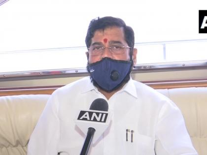 Keep oxygen beds ready, start vaccinations: Eknath Shinde on corona new strain found maharashtra health update | ऑक्सिजन बेड सज्ज ठेवा, लसीकरण सुरू करा : मुख्यमंत्री