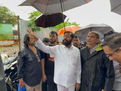 Eknath Shinde reviews the rain situation in Mumbai, Thane | मुंबई, ठाण्यातील पावसाच्या परिस्थितीचा एकनाथ शिंदे यांनी घेतला आढावा Eknath Shinde reviews the rain situation in Mumbai, Thane | मुंबई, ठाण्यातील पावसाच्या परिस्थितीचा एकनाथ शिंदे यांनी घेतला आढावा