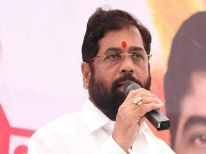 Complete road projects promptly, undertake repair work on war footing says Eknath Shinde | Eknath Shinde : "रस्ते प्रकल्प तातडीने पूर्ण करा, दुरुस्तीची कामे युद्धपातळीवर हाती घ्या"; मुख्यमंत्र्यांचे आदेश