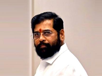 Apologize within three days, otherwise face action as Chief Minister Eknath Shinde's legal notice to Sanjay Raut | "तीन दिवसांत माफी मागा; अन्यथा कारवाईला सामोरे जा", मुख्यमंत्र्यांची राऊतांना कायदेशीर नोटीस