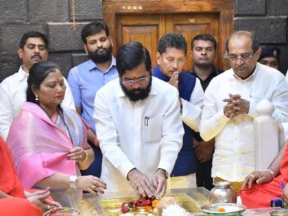 shinde group deepak kesarkar reaction over cm eknath shinde visit sinnar ishaneshwar temple | Maharashtra Politics: “मुख्यमंत्री एकनाथ शिंदे हे शिवभक्त, भविष्यच पाहायचे असते तर मुंबईत बोलावून...”