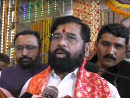 Whether I will be the Chief Minister next year or not...; Eknath Shinde's told in Pandharpur | पुढच्या वर्षी मीच मुख्यमंत्री म्हणून येणार की नाही...; एकनाथ शिंदेंची पंढरीत टोलेबाजी