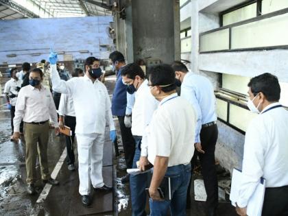 CoronaVirus News: Another 1000 bed hospital to be set up on Voltas site - Eknath Shinde | CoronaVirus News: व्होल्टास कंपनीच्या जागेवर आणखी एक १००० बेड्सचे रुग्णालय उभारणार- एकनाथ शिंदे