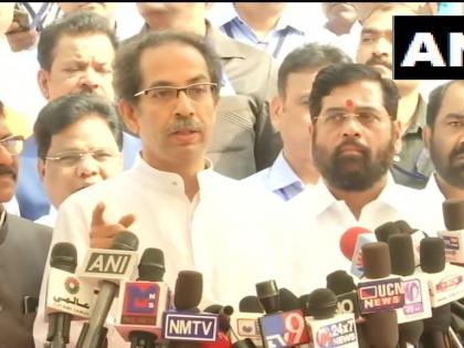 The Center should not fire the bombs of youth; Chief Minister Uddhav Thackeray's attack on Modi | केंद्राने तरुणांच्या बॉम्बची वात पेटवू नये; मुख्यमंत्री उद्धव ठाकरेंचा मोदींवर घणाघात 