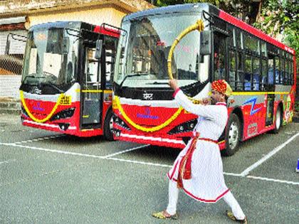  Electric bus free pollution in Mumbai: Wadala Best bus gets overcast; | इलेक्ट्रिक बस मुंबईला प्रदूषणमुक्त करणार : वडाळा बेस्ट बस आगारात पार पडले लोकार्पण