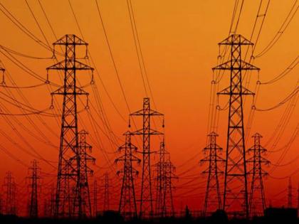 Electricity will become more expensive by Rs 1 to 1.30 per unit; Maharashtra Electricity Consumers Association claims | वीज प्रति युनिट १ ते १.३० रुपयांनी महागणार; महाराष्ट्र वीज ग्राहक संघटनेचा दावा Electricity will become more expensive by Rs 1 to 1.30 per unit; Maharashtra Electricity Consumers Association claims | वीज प्रति युनिट १ ते १.३० रुपयांनी महागणार; महाराष्ट्र वीज ग्राहक संघटनेचा दावा