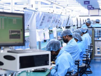 China is irritated by India's growth rate Chinese engineers are called back | भारताच्या विकासवेगाने चीनला जळजळ; चिनी इंजिनीअर्सना माघारी बोलावले China is irritated by India's growth rate Chinese engineers are called back | भारताच्या विकासवेगाने चीनला जळजळ; चिनी इंजिनीअर्सना माघारी बोलावले
