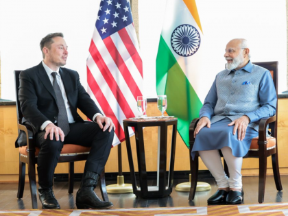 Special article by Harish Gupta on Prime Minister Narendra Modi and Elon Musk | विशेष लेख: नरेंद्र मोदींची ‘कात्री’ एलन मस्क यांच्या हाती?