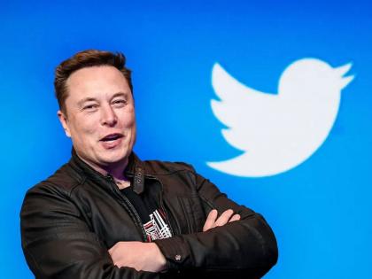 Billionaire Elon Musk sells shares, takes out debt for Twitter; CEO Parag Agarwal sacked on the first day | ट्विटरसाठी अब्जाधीश मस्कने शेअर्स विकले, कर्जही काढले; पहिल्याच दिवशी सीईओ पराग अग्रवाल यांची हकालपट्टी