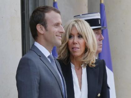 french president macron has spent 30000 on makeup services in just 3 month | राष्ट्राध्यक्षांनी मेकअपवर खर्च केले 3 महिन्यात 20 लाख रूपये, होतोय टीकेचा भडीमार