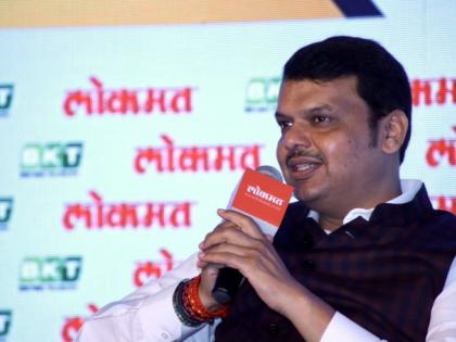 Opposition Leader Devendra Fadanvis targets on Maha Vikas Aghadi | 'दुसऱ्याच्या घरी मुलगा झाला म्हणून पेढे वाटावे अशी महाविकास आघाडीची परिस्थिती'