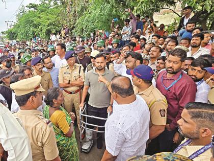 Strong opposition to road widening campaign in Ambedkar Nagar; Massive action as soon as demands are accepted! | रस्ता रुंदीकरण मोहिमेस आंबेडकरनगरात जोरदार विरोध; मागण्या मान्य होताच कारवाई! Strong opposition to road widening campaign in Ambedkar Nagar; Massive action as soon as demands are accepted! | रस्ता रुंदीकरण मोहिमेस आंबेडकरनगरात जोरदार विरोध; मागण्या मान्य होताच कारवाई!