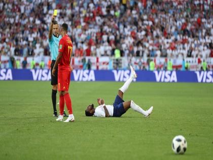 FIFA Football World Cup 2018: England and Belgium fight for for top position; The first session is goalless | FIFA Football World Cup 2018 : इंग्लंड आणि बेल्जियममध्ये अव्वल स्थानासाठी चुरस; पहिले सत्र गोलशून्य बरोबरीत