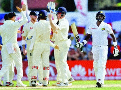 England's tight grip against Sri Lanka, England's total of 177 runs | श्रीलंकेविरुद्ध इंग्लंडची मजबूत पकड, इंग्लंडकडे एकूण १७७ धावांची आघाडी