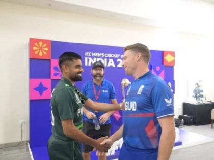 ICC ODI World Cup PAK vs ENG Live :  England won the toss and elected to bat first, check Pakistan scenario now, pakistan out from semi race | PAK vs ENG Live : पाकिस्तानसमोर ६.१ षटकांत ३०० धावांचे लक्ष्य; इंग्लंडने टॉस जिंकून केली कोंडी