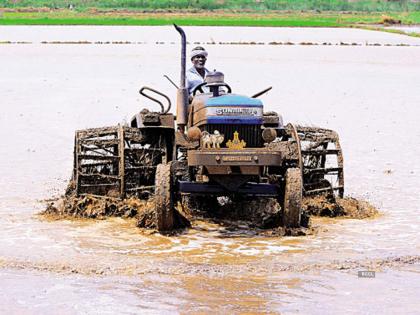 PM Kisan Tractor Yojana: scheme for farmers! Buy a tractor at half price; How to get central subsidy? | PM Kisan Tractor Yojana: शेतकऱ्यांसाठी महत्वाची योजना! ट्रॅक्टर घ्या निम्म्या किंमतीत; केंद्राची सबसिडी कशी मिळवायची? 