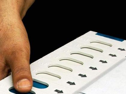 Maharashtra Election 2019: More than 113 EVMs fails in Aurangabad district | Maharashtra Election 2019 : औरंगाबाद जिल्ह्यात ११३ हून अधिक ईव्हीएममध्ये बिघाड