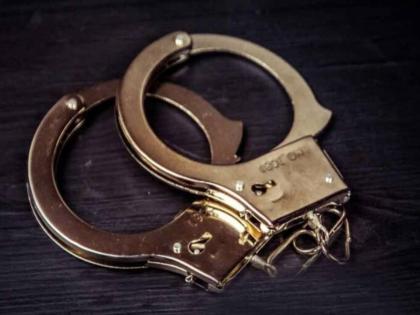 Extorted a ransom of one lakh by threatening to kill; Both were arrested | ठार मारण्याची धमकी देत एक लाखाची खंडणी उकळली; दोघांना अटक