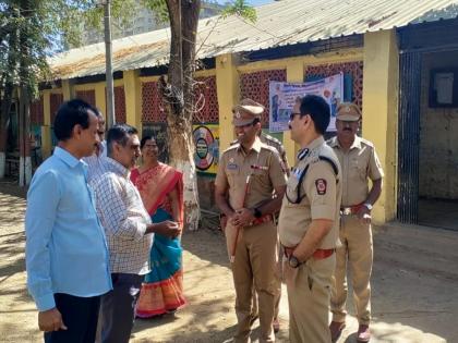 Inspection of polling booths with multiple booths by Commissioner of Police | Pimpri Chinchwad: जास्त बूथच्या मतदान केंद्रांची पोलिस आयुक्तांकडून पाहणी