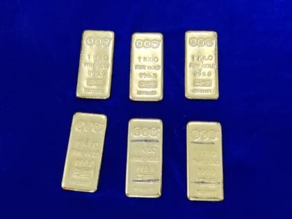 Crime : 6 kg gold biscuits seized from airport, customs action in chennai | Crime : विमानतळावरुन 6 किलो सोन्याची बिस्कीटे जप्त, कस्टमची कारवाई 