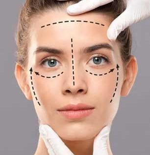 तरुणींमध्ये प्रचंड वाढतेय फेसलिफ्ट सर्जरीची क्रेझ, कारण असं की तुमचा विश्वासच बसणार नाही..