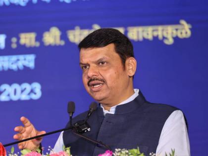 We will not let them go Assembly Speaker will not succumb to anyone pressure - Devendra Fadnavis | 'आम्ही त्यांना फिरू देणार नाही', कोणाच्याही दबावाला विधानसभाध्यक्ष बळी पडणार नाहीत-देवेंद्र फडणवीस