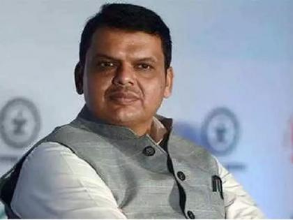 Notice should be withdrawn for 1600 families life; Devendra Fadnavis met railway officials | १६०० कुटुंबांचा प्रश्न; नोटीस मागे घ्यावी; देवेंद्र फडणवीसांनी घेतली रेल्वे अधिकाऱ्यांची भेट