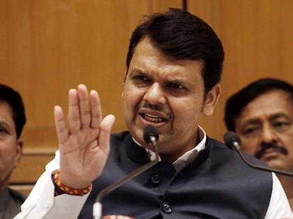 Why not temples if you open a liquor store? : Devendra Fadnavis | दारूदुकाने उघडता तर मंदिरे का नाही ? : देवेंद्र फडणवीस यांचा राज्य सरकारला सवाल